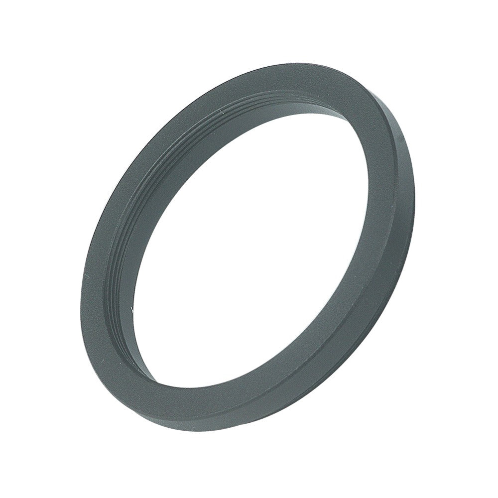 Nehmen Sie einen Ringadapter von M48-Außengewinde auf M42-Innengewinde.